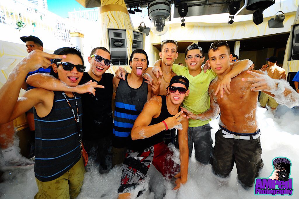 the_realDICK's tweet photo. Kids of this generation will never know what it was like to party at Mekka, Kafe Krystal, Nocturnal &amp; Drake’s ! https://t.co/0xmLC9GfE4