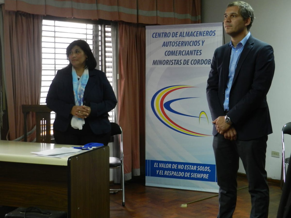 almaceneroscba's tweet photo. Felicitaciones a los nuevos Emprendedores que integran la 3° cohorte de #IPEC2018 Gracias por sumarse a este gran desafío, que asumimos y desarrollamos, codo a codo, con el @MICyM_Cordoba del @gobdecordoba y que apuesta al desarrollo y al éxito comercial! https://t.co/whY0o28vj7