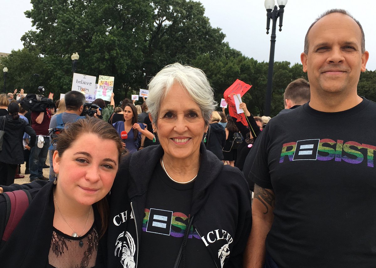 Joan Baez and HRC supporters on Capitol Hill to show support for Dr. Christine Blasey Ford