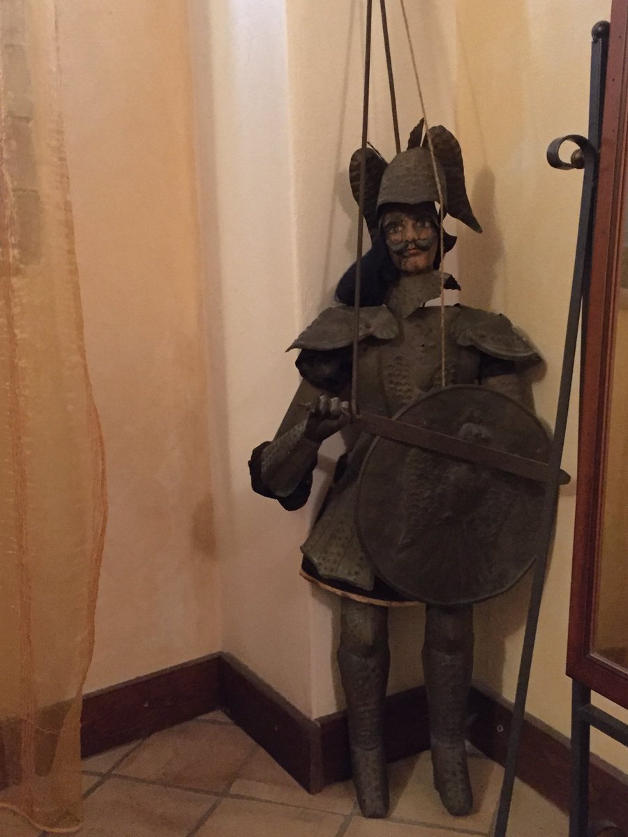 morgimc's tweet photo. Household security, Sicily https://t.co/7CgiBzXr8C