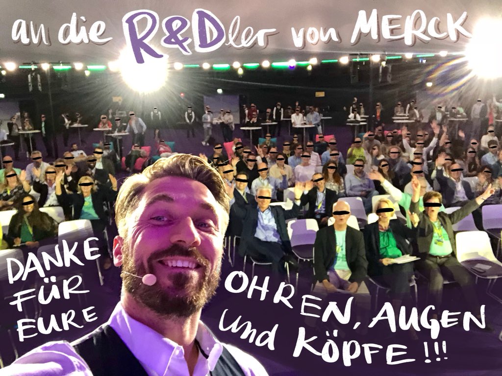 gaertner_one's tweet photo. Ein neues #dsgvo #selfie 😎😂#danke @merckgroup für den R&amp;D Day und die #bühne 🙏#creative #courage 💡💪#Business #speaker #vortrag zur #kreativität https://t.co/xi0UP5ZboL