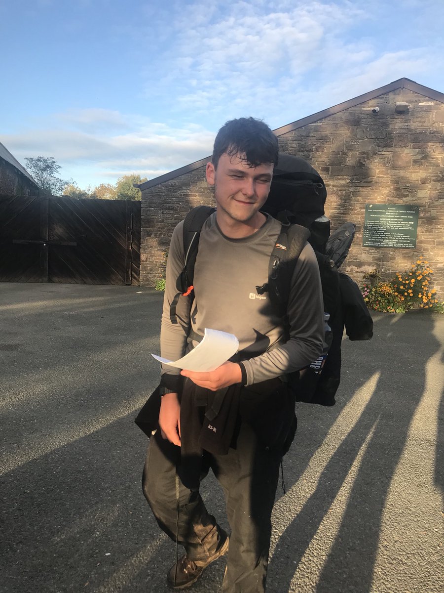 MorristonDofE's tweet photo. Well done team DofE making good progress #DofE  @DofESwansea https://t.co/9nEKB7OKhp