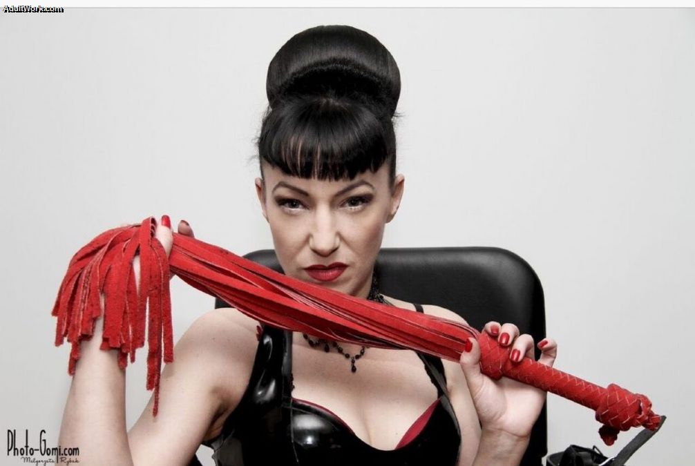 empresshera101's tweet photo. I'm on cam now at #AdultWork.com. Come check me out! https://t.co/jHGQAVcz5s (No registration required!) https://t.co/eAmtTBvhWW
