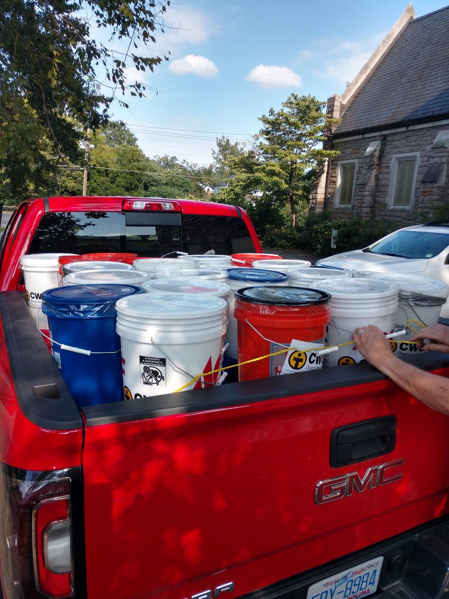 CcncDisaster's tweet photo. 58 more cleanup buckets heading g to Wilmington. Thank you, Christian Church in NC, you are awesome. Keep em coming! Also starting to need school kits for schools and students flooded. #WeAreDisciples #WeAreResilient https://t.co/j8R16EtSkA