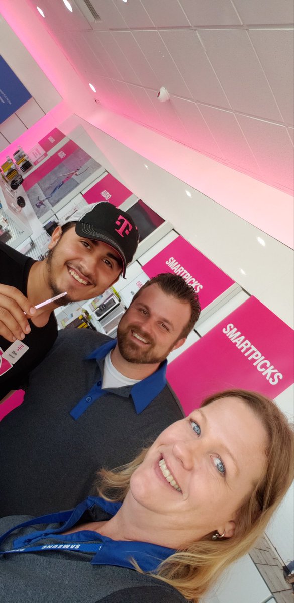 PicksByZo's tweet photo. #Note9SPenSelfieContest @fsmjen @SamsungChrisM @thesamsungside https://t.co/rz9FBhxHJk