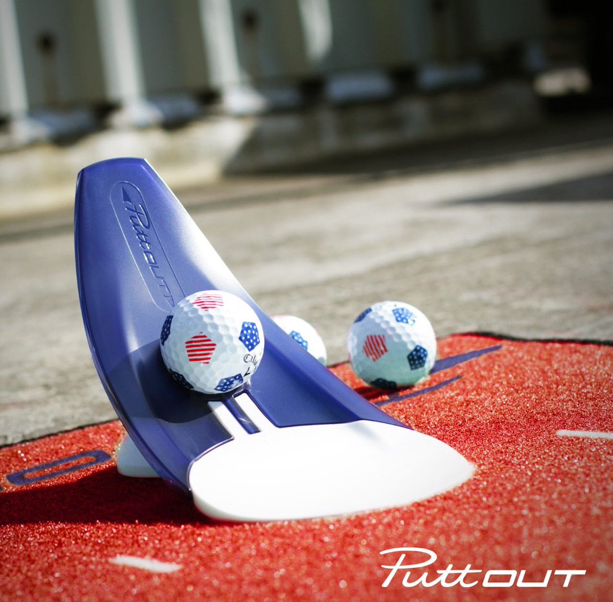 puttoutgolf's tweet image. A #RyderCup weekend giveaway? Oh yes.

Two winners will receive either:

- *EXCLUSIVE* Euro PuttOUT and mat
- 12 Callaway Chrome Soft TruVis Euro balls

- *EXCLUSIVE* USA PuttOUT and mat
- 12 Callaway Chrome Soft TruVis USA balls

Just RT + follow and you're in with a chance! 🙌