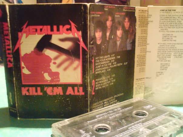 OscarSlayer's tweet image. #TBT musical pertenece a mi colección en la adolecencia, en lo particular creo que si no se hubiese ido #CliffBurton un dia como hoy del año 86, jamas hubiesemos pasado por Loads, Reloads etc @Metallica cassette Kill ' Em All @juankiss67 @andresduranrock #Tallica