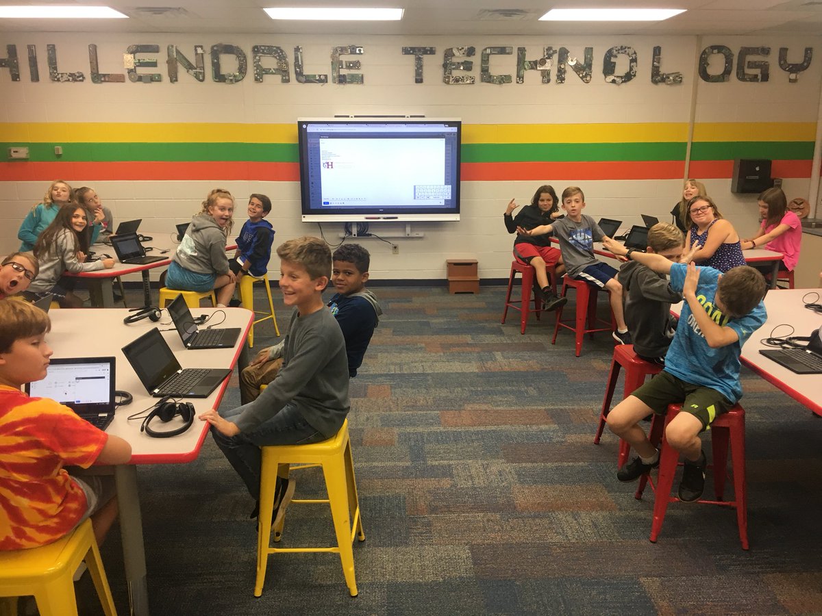 MrPicard_HES's tweet photo. One of the best parts of our new #HESTech space is the ability to configure the room just the way we need it. Whole group instruction on Gmail with 5th grade today. https://t.co/yQswwDvhMW