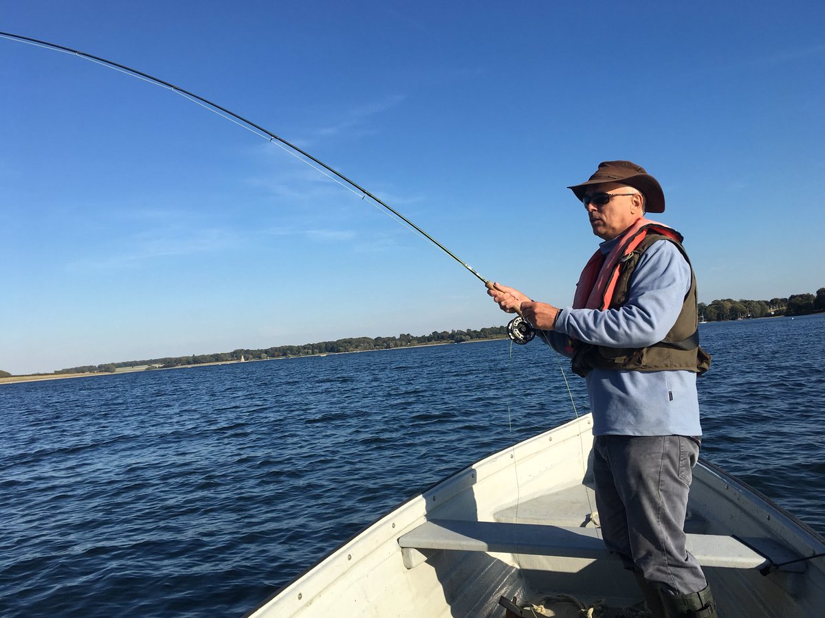 FliesFlash's tweet photo. A great day on Rutland with Simon Robinson. Well into double figures to the boat- excellent fishing. #guidedfishing #flyfishing #troutfishing #rutlandwater #flashattackflies https://t.co/InSYOYVSEk