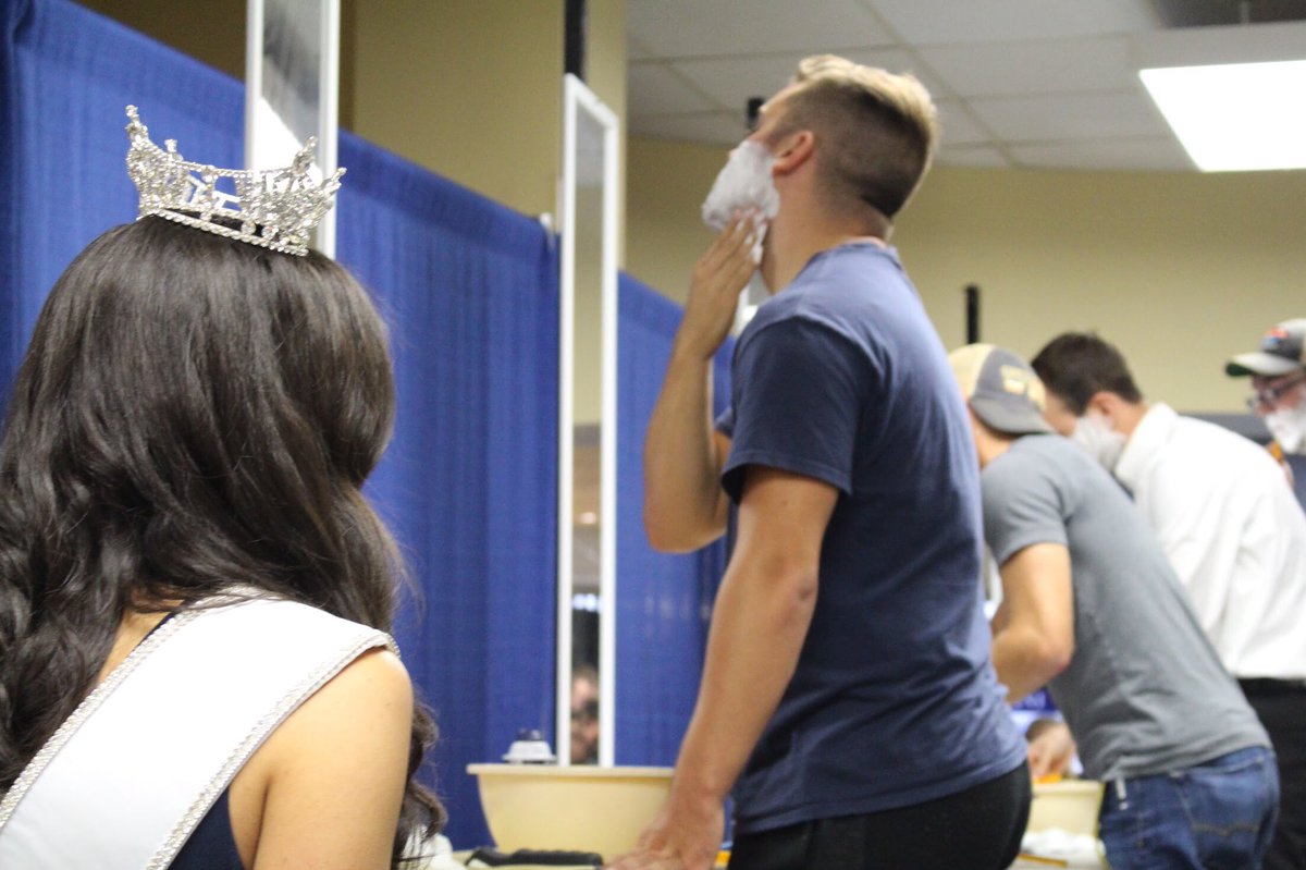 MissAmericaWV's tweet image. Yesterday was one for the books! Catch Miss WV and “the boys” back on October 24th to see who will be the ultimate beard growing champ! 🧔🏽🧔🏼🧔🏻🧔🧔🏿 #MissWV2018