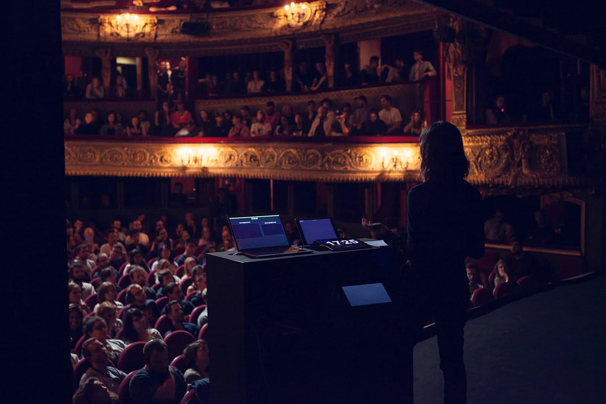 joyceho's tweet photo. Thank you @Mo_Plus_Design for having me speak in Paris last week! So wonderful to meet all the incredible speakers @davidsheldonhic @beeple @dannyyount @manijagak @animography @_baku89 and everyone I met who attended the event. ✨ https://t.co/ilAuvdhb25