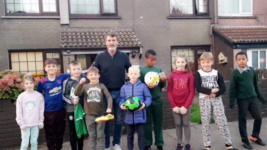 NeilRedFM's tweet photo. Kick around with Roy - The Mayfield man entertained the boys & girls in Corrib Lawn/Ballinderry Park on his trip home to Cork this week for the #LiamMillerTribute. neil@redfm.ie/ 1850104106 https://t.co/DaN5eqzp8d
