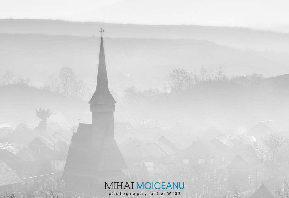 mihai_moiceanu's tweet photo. Ceturi matinale cu iz de poveste la Iued. #BrumarDeMaramures #Toamna #Ceata #Maramures #ValeaIzei #Ieud https://t.co/DsFAM7fWYj