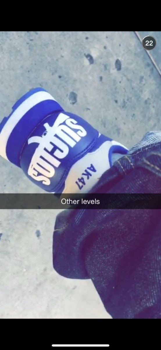 Gkicks047's tweet photo. So when these dropping 🤔 @kinglilg https://t.co/yhScW3v7oJ