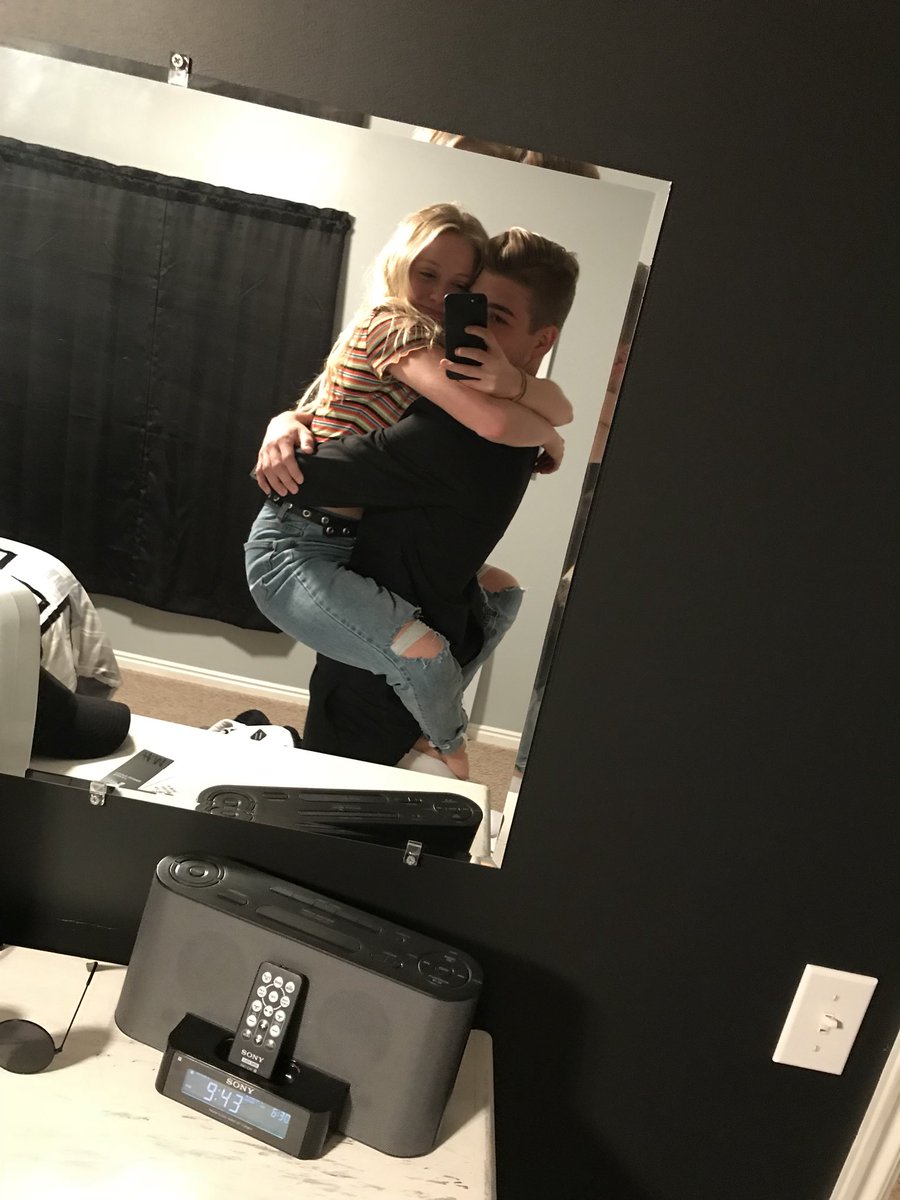 JerekPlayer's tweet image. I love being able to call her my girl💗🤩💕