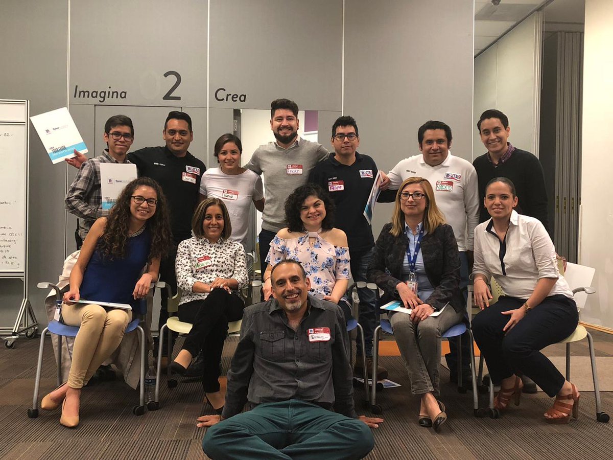 checoequis's tweet photo. Mi trabajo es la onda. Que rico curso hicimos juntos! @ENautillus #InstructorDeImpacto #McCormick https://t.co/m2m70PmfTx