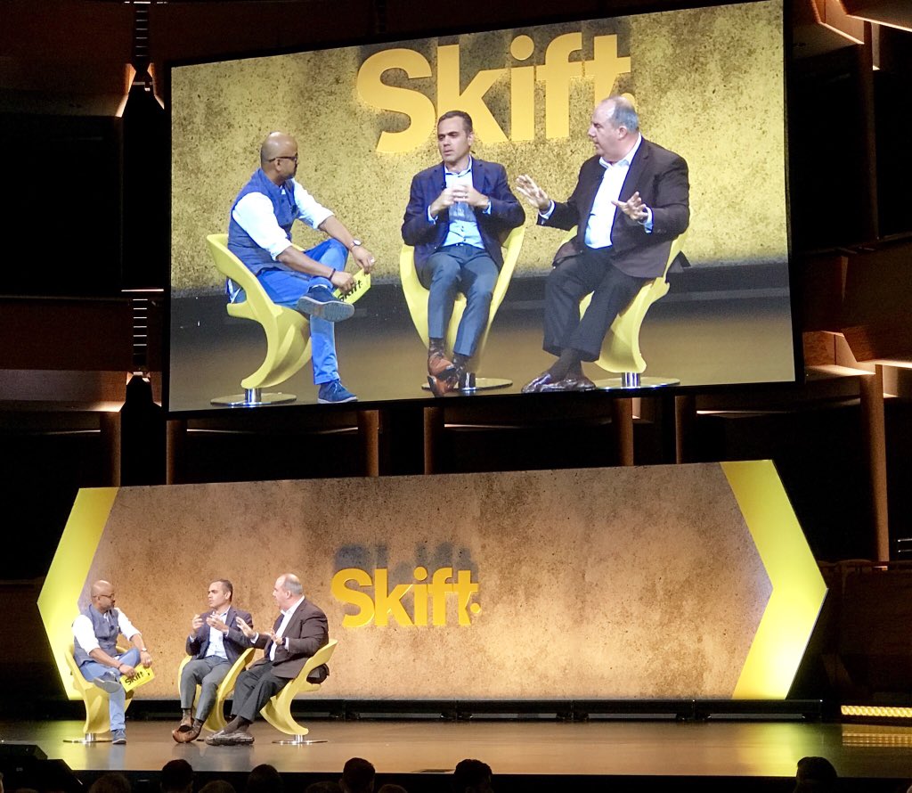 melindabrown012's tweet photo. “Customer service will be the cornerstone of our success - if we do not deliver great service, then people may as well use robots” Jack Ezon - Founder of Embark #SkiftForum #travel #tourism #customerservice #skills https://t.co/AncPVQRu5E