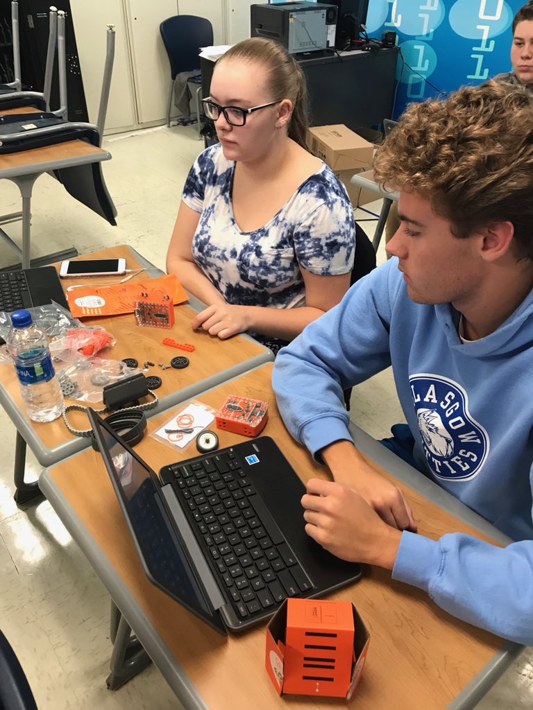 PSwithAmy's tweet image. It’s a new robot challenge for our #APComputerScience students! #MaximizingPotential
