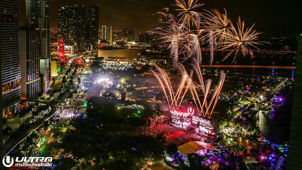 City of Miami commissioners vote against the @ultra music festival remaining downtown bit.ly/2R62KMc?utm_so… https://t.co/PejCViv5tL