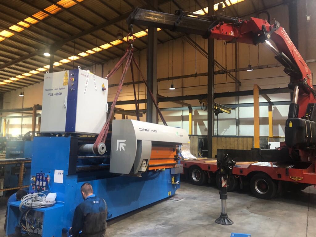 MacTransServs's tweet image. Another professional laser installation.#machineinstallation #factorymove #laser #cranelift