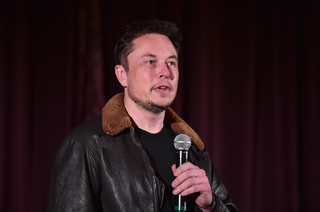 TechCrunch's tweet photo. Here is the SEC complaint against Elon Musk and Tesla https://t.co/OXNyGAO0ow by @bheater https://t.co/0zC7VlIl6p