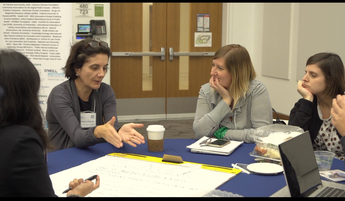 londeixp's tweet photo. Two people I love and admire @childsmichelle from @DNDi and @LoreDiGiano from @fundacion_gep talking about patent opposition work in countries. #GCIP2018 https://t.co/GgxdgR8k5A