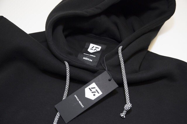 Team1DFrance's tweet photo. Photos | Merch de Louis 👀

©️karma-photography https://t.co/sbeNCKFXSK