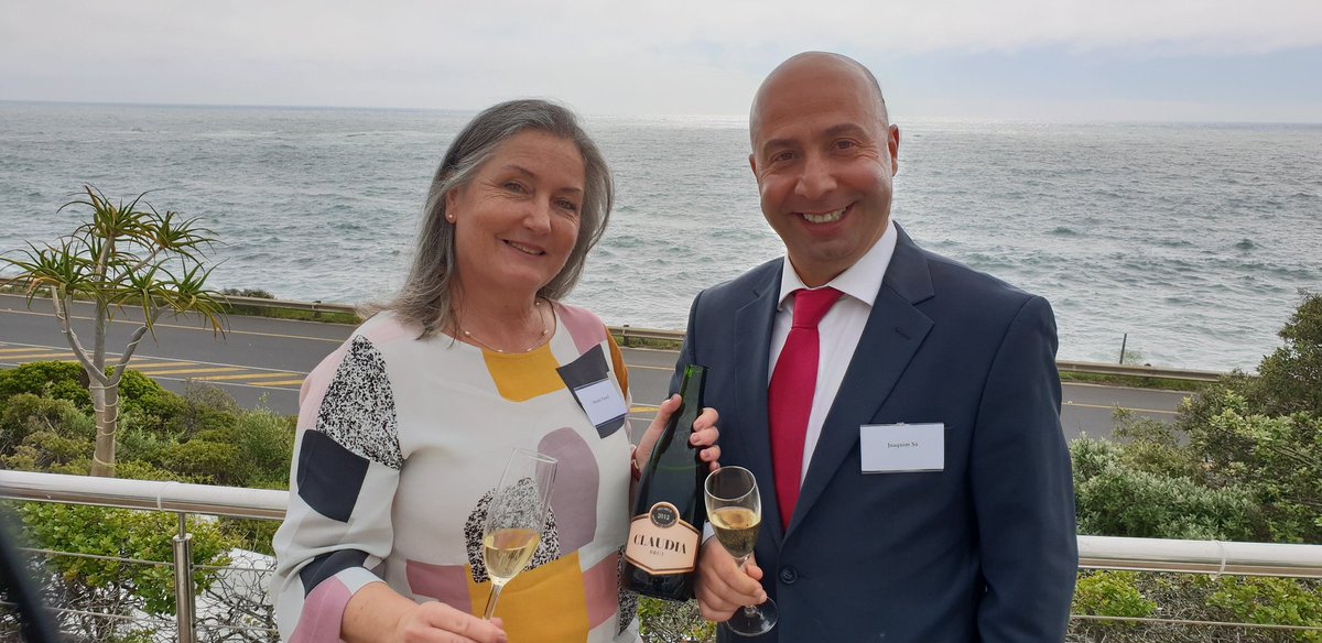 National Trophy winner for best Cap Classique 2018 goes to <a href="/DesDieuxWines/">Domaine des Dieux</a> Claudia Brut 2012. Congratulations to Sharon and her team but also to the producers and association that have contributed to another sucessful @amorim_za Cap Classique Challenge.