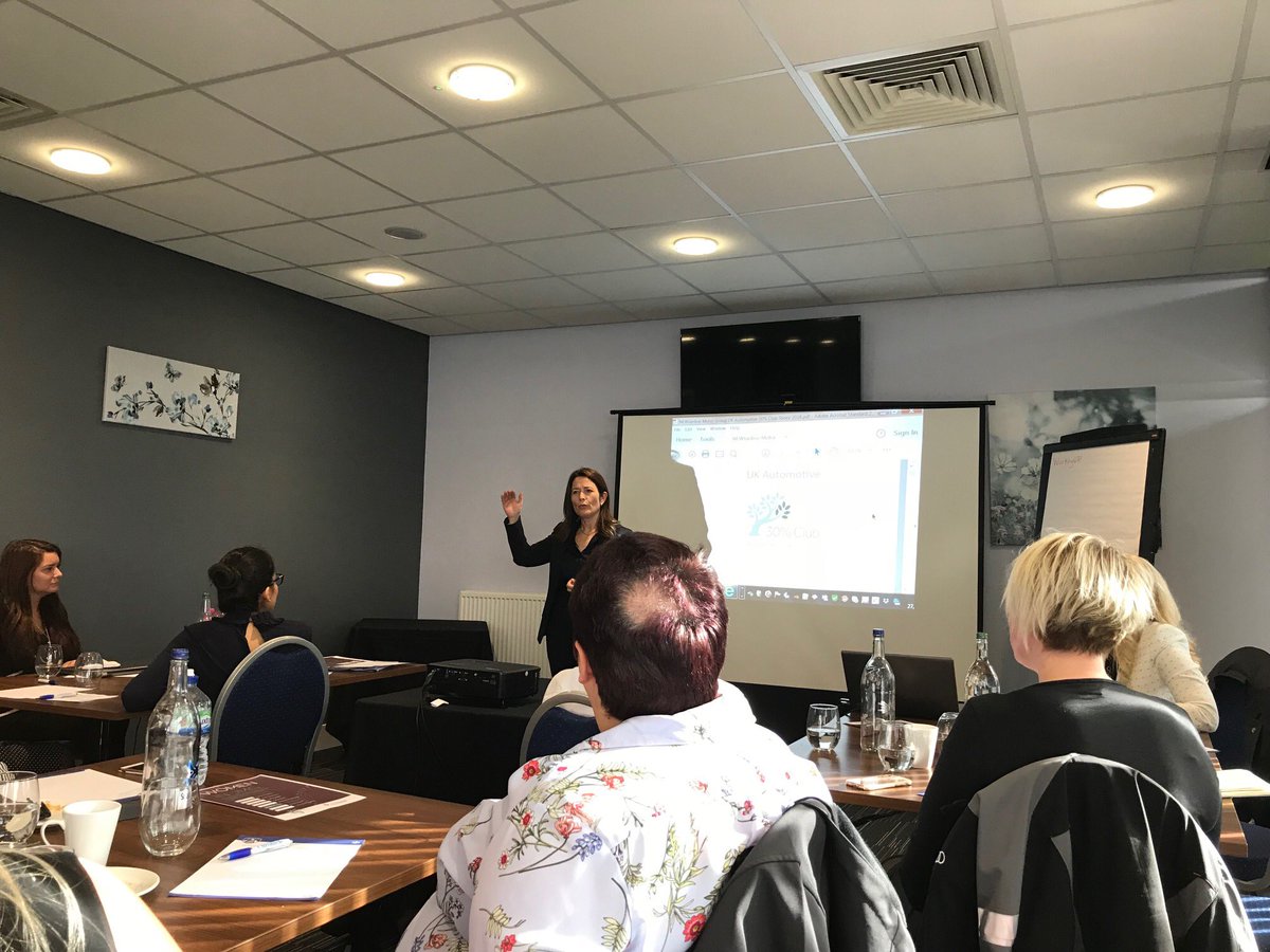 claremartinjmg's tweet photo. Another empowering event at our Northwest Women in JMG session. Thanks to @JuliaHMuir for an inspiring talk. A great quote about women supporting other women as they progress their careers. “Lift as you rise” #jobswagger #WomeninJMG. @Auto30Club @jardinemotorsuk https://t.co/Tx706vpBre