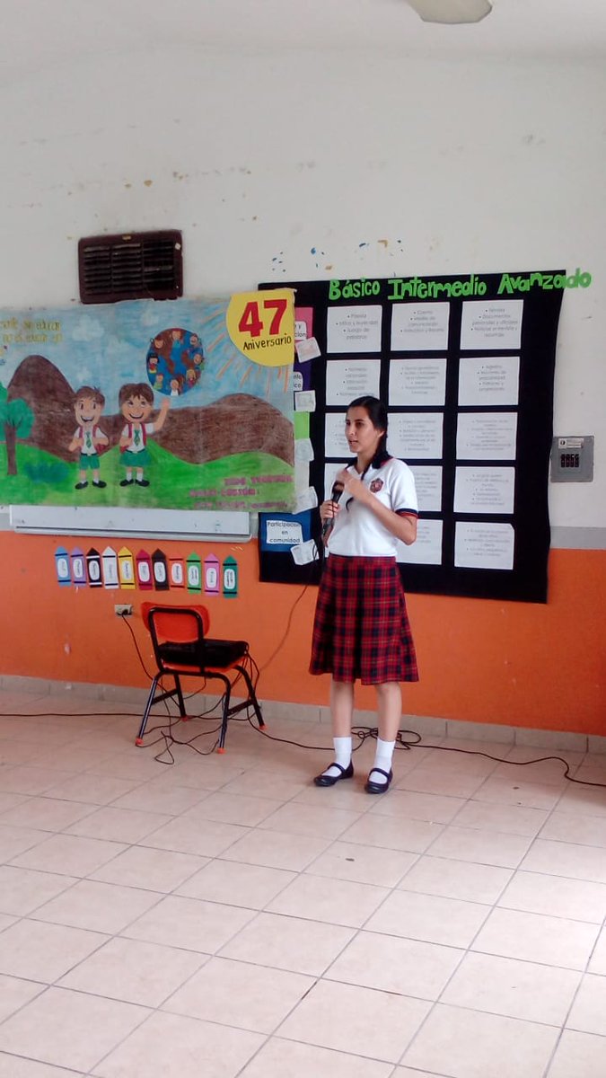 DavilaCoahuila's tweet photo. Durante la Reunión de Tutoría en Torreón, las ganadoras del Premio @CONAFE_mx hablaron de su experiencia  como LECs y de su beca de 30 y 60 meses por  haber  destacado  en su desempeño, motivando así a sus compañeros/as para lograr su sueño profesio nal. @ETorresRivera1 https://t.co/YbR6kC9jDF