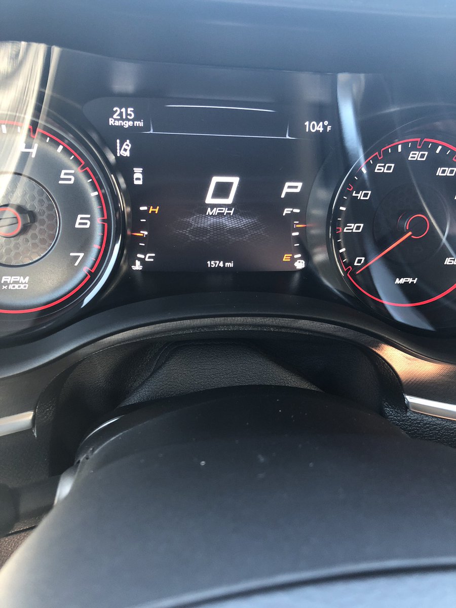 BRANDONNNN13's tweet image. When 3/4 a tank is only going to get you 200 miles... @C_Rosayy 
#V8Problems
