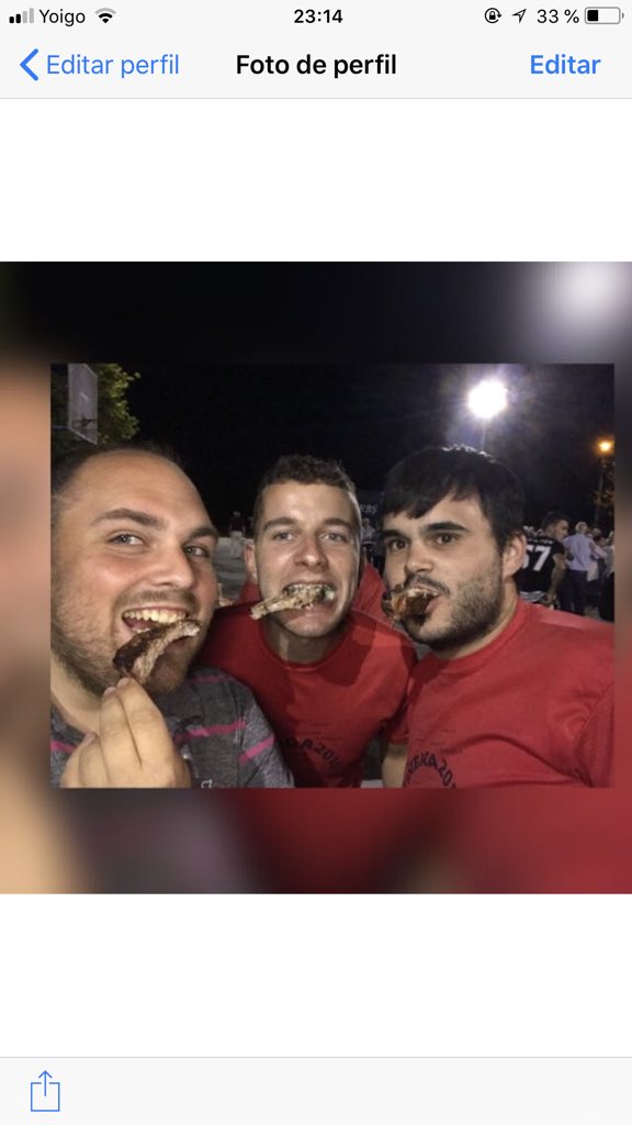 ivansousa94's tweet photo. #LandRober130 #FotoPerfil @LandRoberTVG  #FestasPiñeira2018 https://t.co/qlrBLUZ7CN