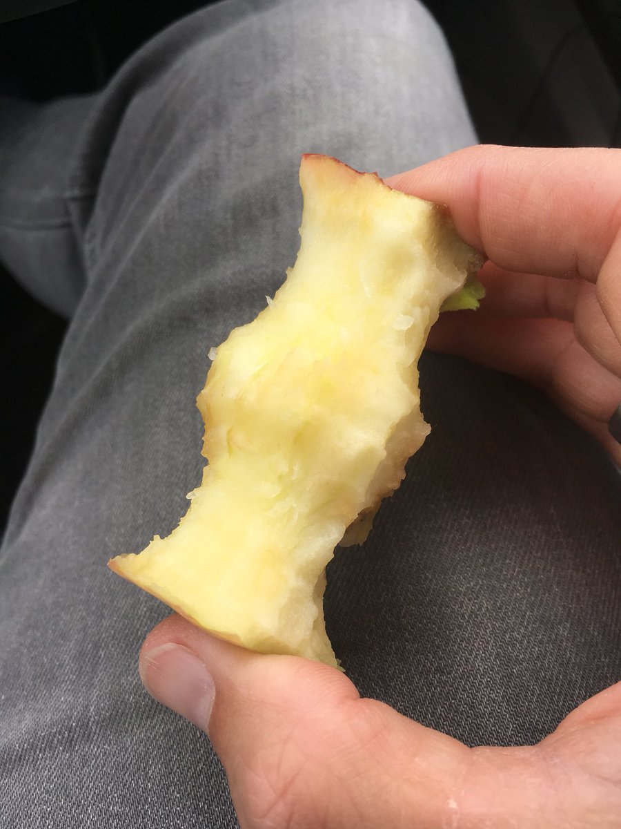 stephenmoseley's tweet photo. Serious apple recommendation... https://t.co/F8S4nWs1DB