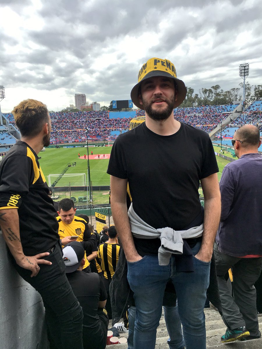 Natxo Torné on Twitter: "Hoy voy a hablar de cómo me hice hincha de Peñarol. Abro hilo.… "
