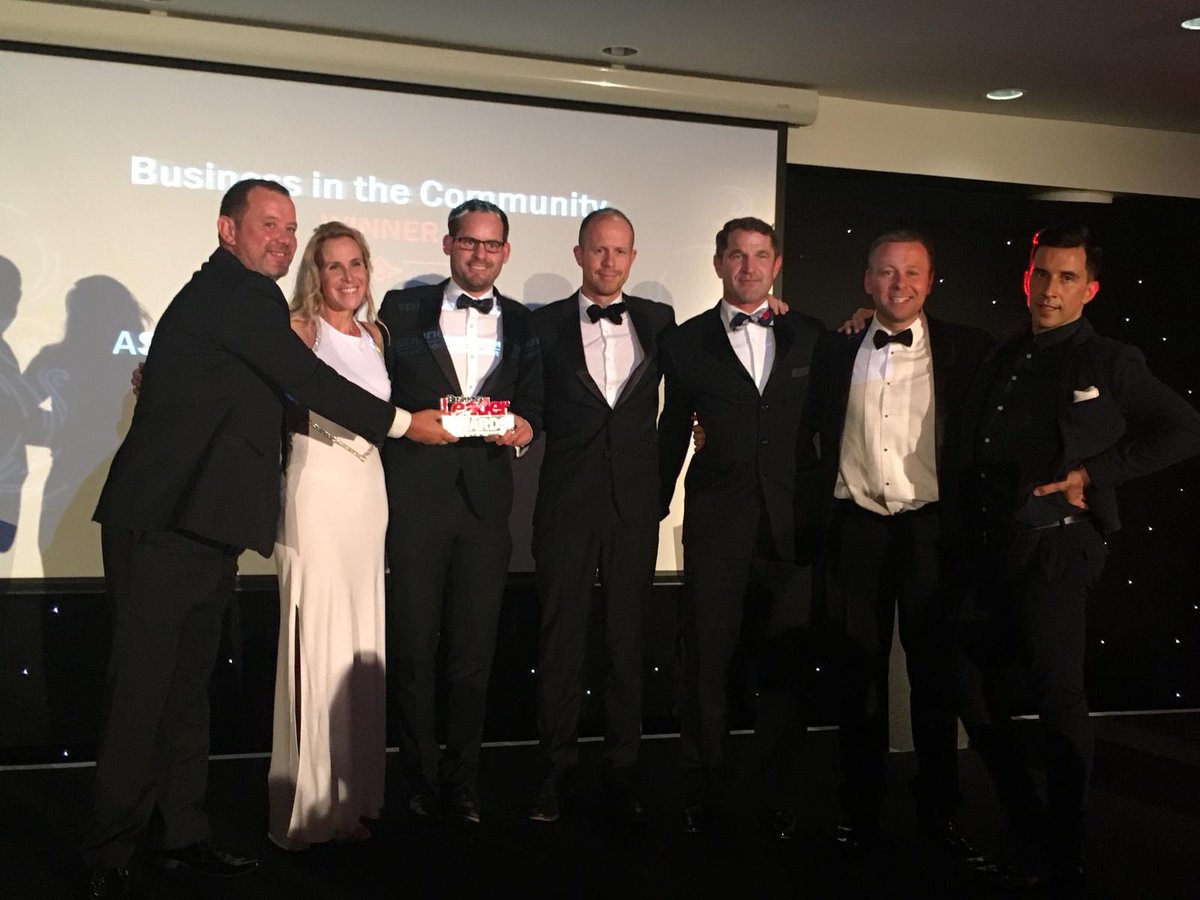 BristolSportLK's tweet photo. Wow so proud @ashtongatestad won #BLA18 Business in the Community! So proud @BSFound @BCCommTrust @BristolBearsCF @Bristol_Sport  #together https://t.co/YSB246r9jl