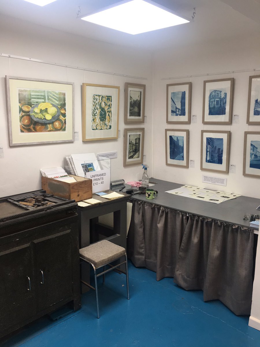 FPrintmakers's tweet image. New gallery open in our workshop, mainly a Saturday thing but open other times too... pop by and take a look! 👁