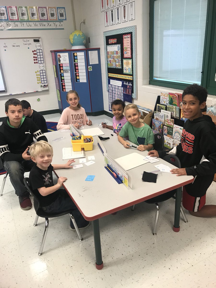 We love our 6th grade buddies!!! They helped make learning our numbers fun!!! #MLBallstars #ourstory <a href="/MrsCoomes/">Katie Coomes</a> <a href="/MulberryEagles/">Mulberry Elementary</a>