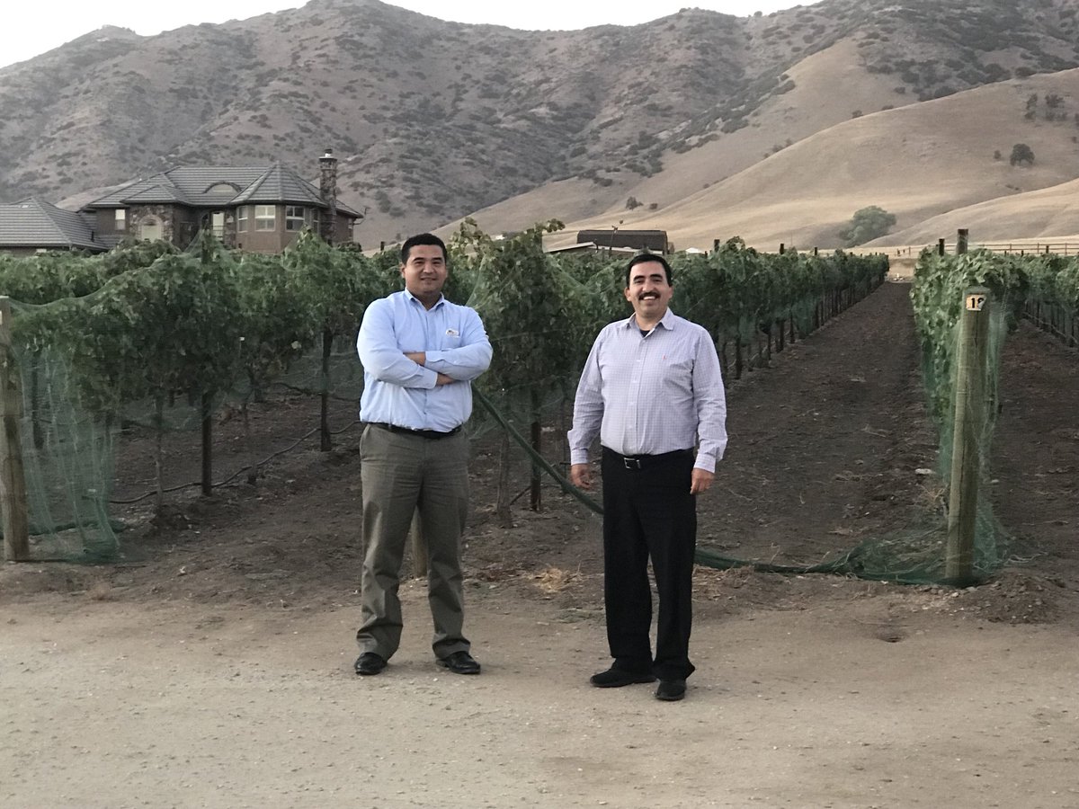 SJVRDC's tweet photo. Ismael Herrera Executive Director @OCED_FS Eduardo González SJV RDC Director attended the CALED #Rural #EconomicDevelopment Exchange at Tehachapi CA, to discuss strategies, tour the largest wind turbine farm (in North America) and share best practices. #SJVRDC #RuralCommunities https://t.co/DqQej7fy2y