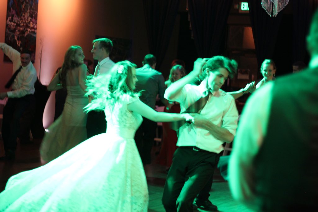 DFDanceStudio's tweet image. ADULT-ONLY HOMECOMING THIS SATURDAY 9/29 ❤️
8pm-midnight @ DF Dance Studio
🌹✨💃🏽🌙
Get special discount with this link!! 

#Dance #Music #SaturdayNight #datenight #GirlsNightOut #SLC #party #nightlife #Weber #UofU #UVU #SLCC 

dfdancestudio.brandbot-checkout.com/homecoming-dan…