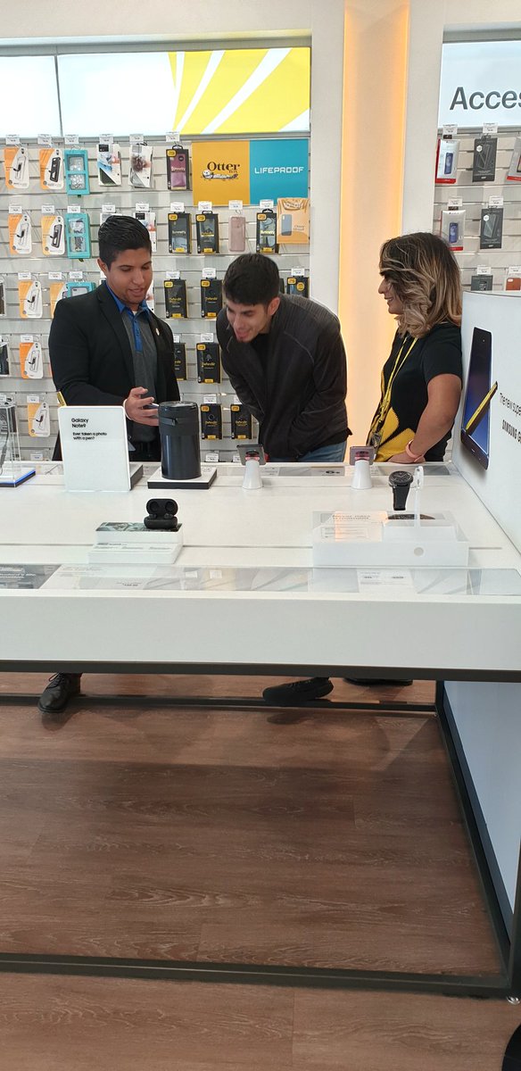 MRentas.. tweet media