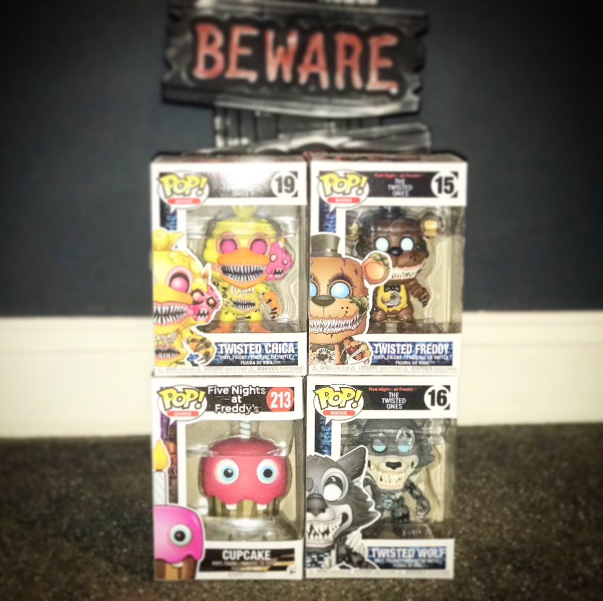 Don’t forget to head over to our YouTube (youtu.be/eGsGA31fbXs) and enter the Five Nights at Freddy’s #GIVEAWAY #popgiveaway #fnaf #fivenightsatfreddys  #giveawaycontest #funkopopcollector #funkopopgiveaway #funko #funkopop #funkomania #funkofamily #funkofunatics #funkoaddicts