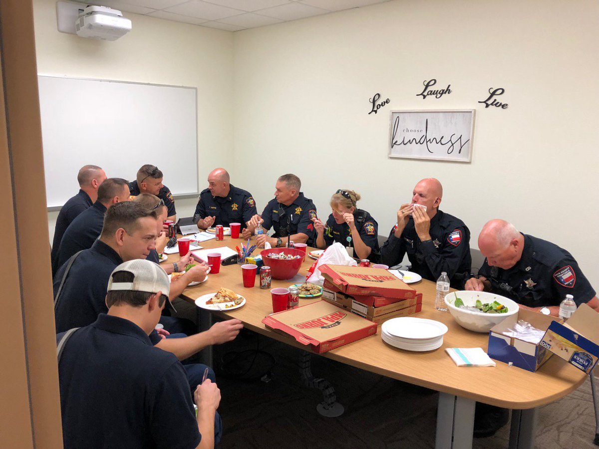 momprinc's tweet photo. Opened the doors of SSE to welcome these first responders! Building community with our finest.#sycaMOREyr1 #disruptMORE https://t.co/Rlfef4dYcE
