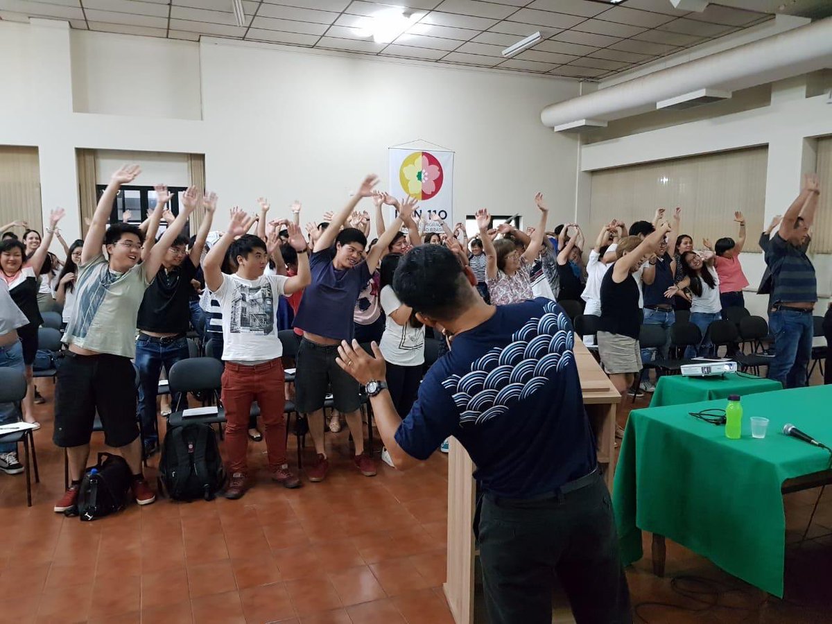 abjica's tweet photo. No dia 25/09/2018 aconteceu a Palestra Informativa das Bolsas JICA(Japan International Cooperation Agency) em Londrina/Paraná apresentado pela Coordenadora Sra.Margarida da JICA e depoimentos de #ExParticipants. Público com 100 pessoas. #jicabrazil. Fotos de Isabele Kazahaya. https://t.co/2lDGQVx1zX