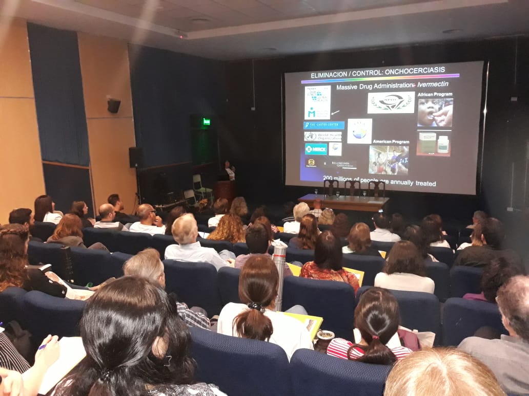 Secytunlar's tweet photo. Comenzaron las "XI Jornadas Regionales sobre Mosquitos" en la Universidad Nacional de La Rioja, con una gran concurrencia de público. Las actividades continuaran mañana en la casa de altos estudios. https://t.co/gNuTsMm9ye
