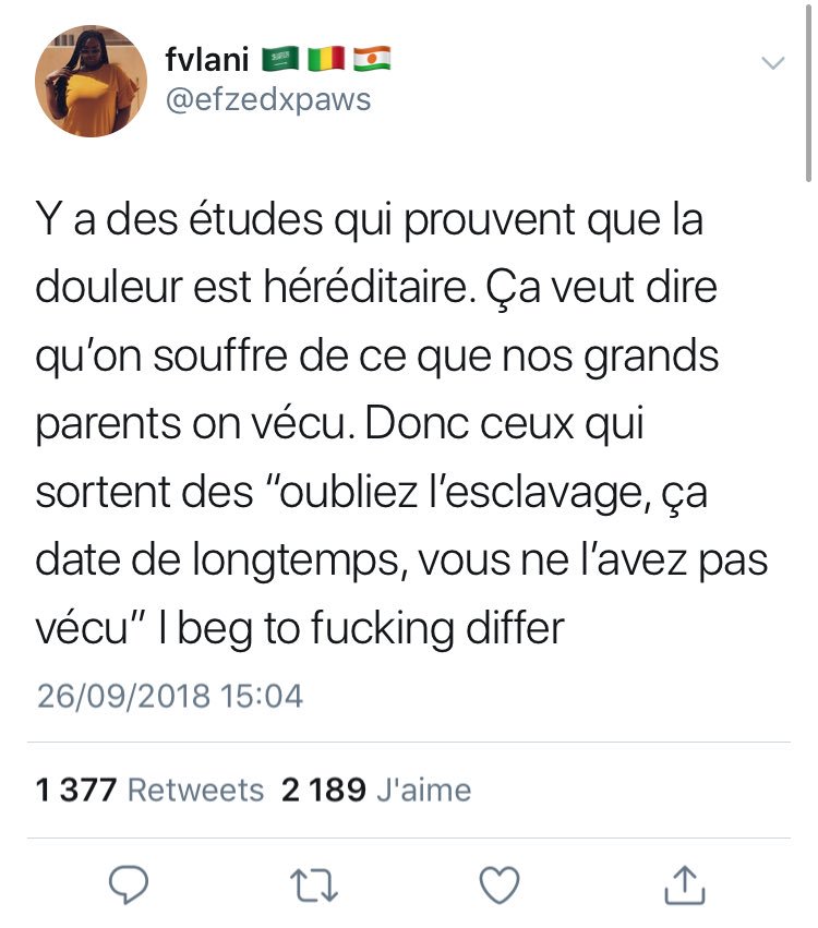 TopDesTwittos's tweet photo. Pendant ce temps sur Twitter https://t.co/3qfkjGTJ4v