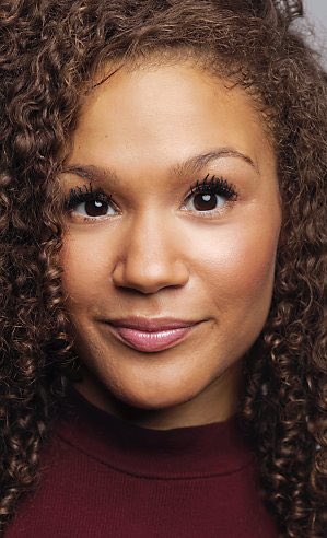 BazBam's tweet photo. “My dearest, Angelica.”: ⁦@AllyAvaBrown⁩ will play Angelica Schuyler in ⁦@HamiltonWestEnd⁩ from early December. ⁦@gorachelleann⁩ will continue as Eliza Hamilton &amp; ⁦@courtneymaeb⁩ will take on Peggy Schuyler/MariaReynolds. https://t.co/xSXBC83n7U