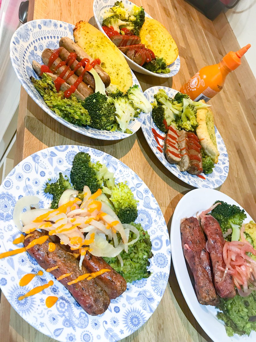 #familymeals it’s always a busy time in the kitchen around meal times but I love it! 💕. #familyrecipes #vegetariansausages #sausages #recipes #family #kidsrecipes #kidsmeals #kidsfood #kidssnacks #snacks #healthyfood #healthy #healthykids #familymealideas #mealideas #kidsfood