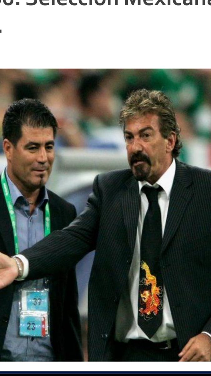 Cuando te toca trabajar y convivir con un loco capaz, en un Mundial.. PACO RAMÍREZ Y RICARDO LAVOLPE