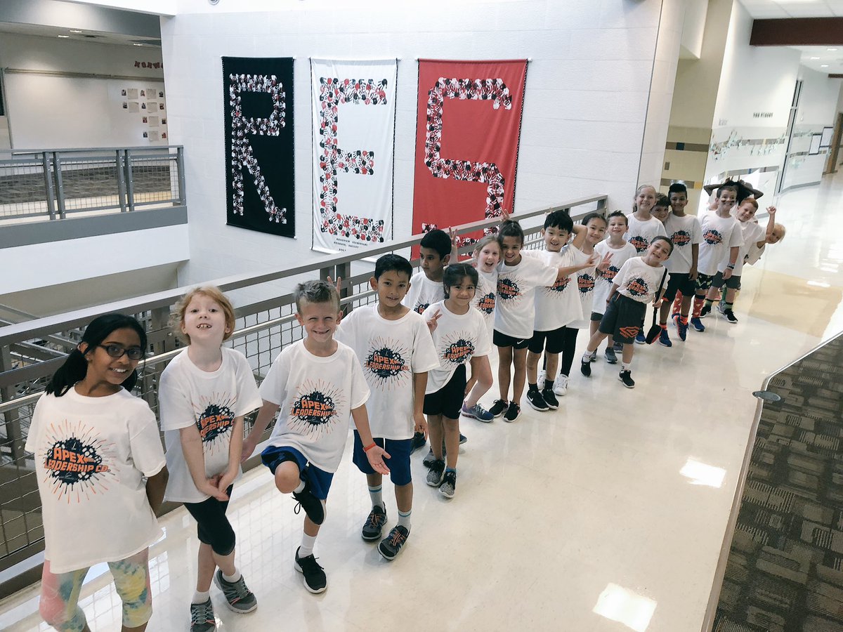 MrsMillerDWE's tweet photo. SO much fun at our apex fun run today! They did amazing .... and should be exhausted tonight! @RidgeviewKISD @ApexDFW_Austin #RidgeviewRiseUp https://t.co/P9g3jB7l0w