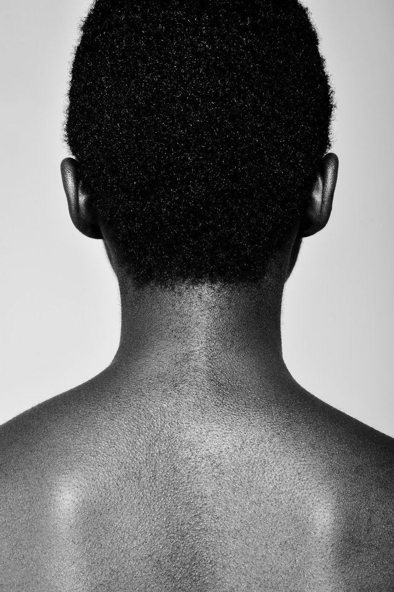 markgellineau's tweet photo. Undulating terrain
#portraitphotography #bnw https://t.co/7XlBcZEcs2